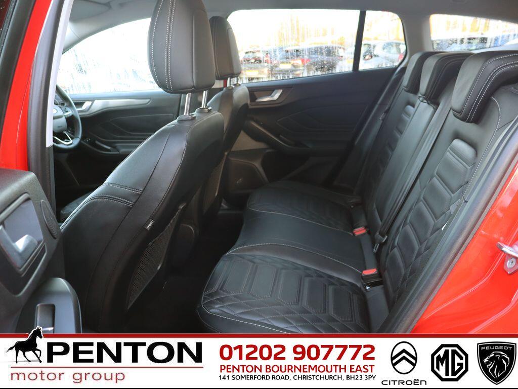 Used Ford Focus 2022 for sale - 77015446: Photo 4