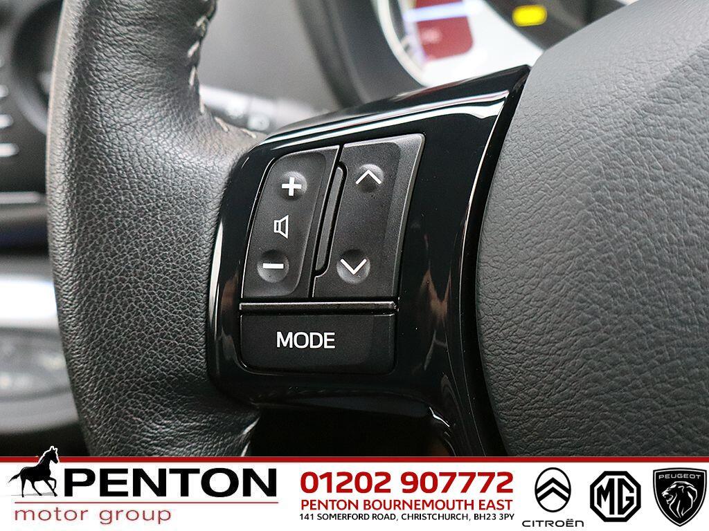 Used Toyota Yaris for sale - 77939704: Photo 6