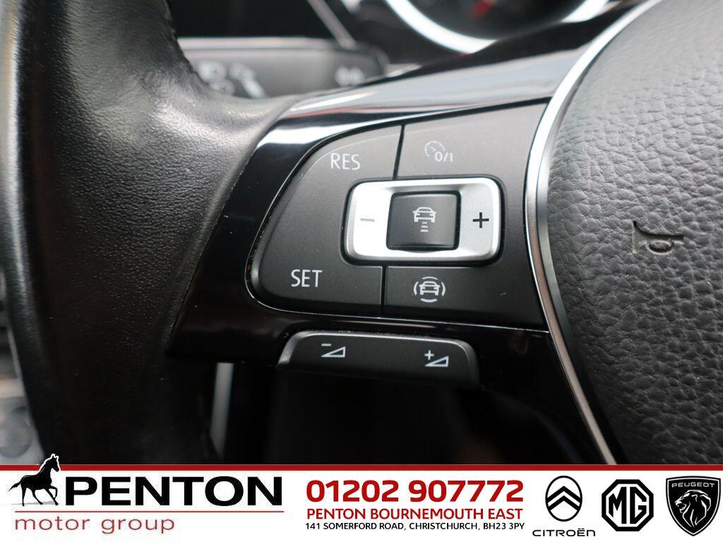 Used Volkswagen Touran 2020 for sale - 77705066: Photo 18