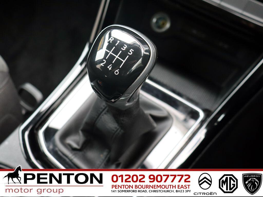 Used Volkswagen Touran 2020 for sale - 77705066: Photo 22