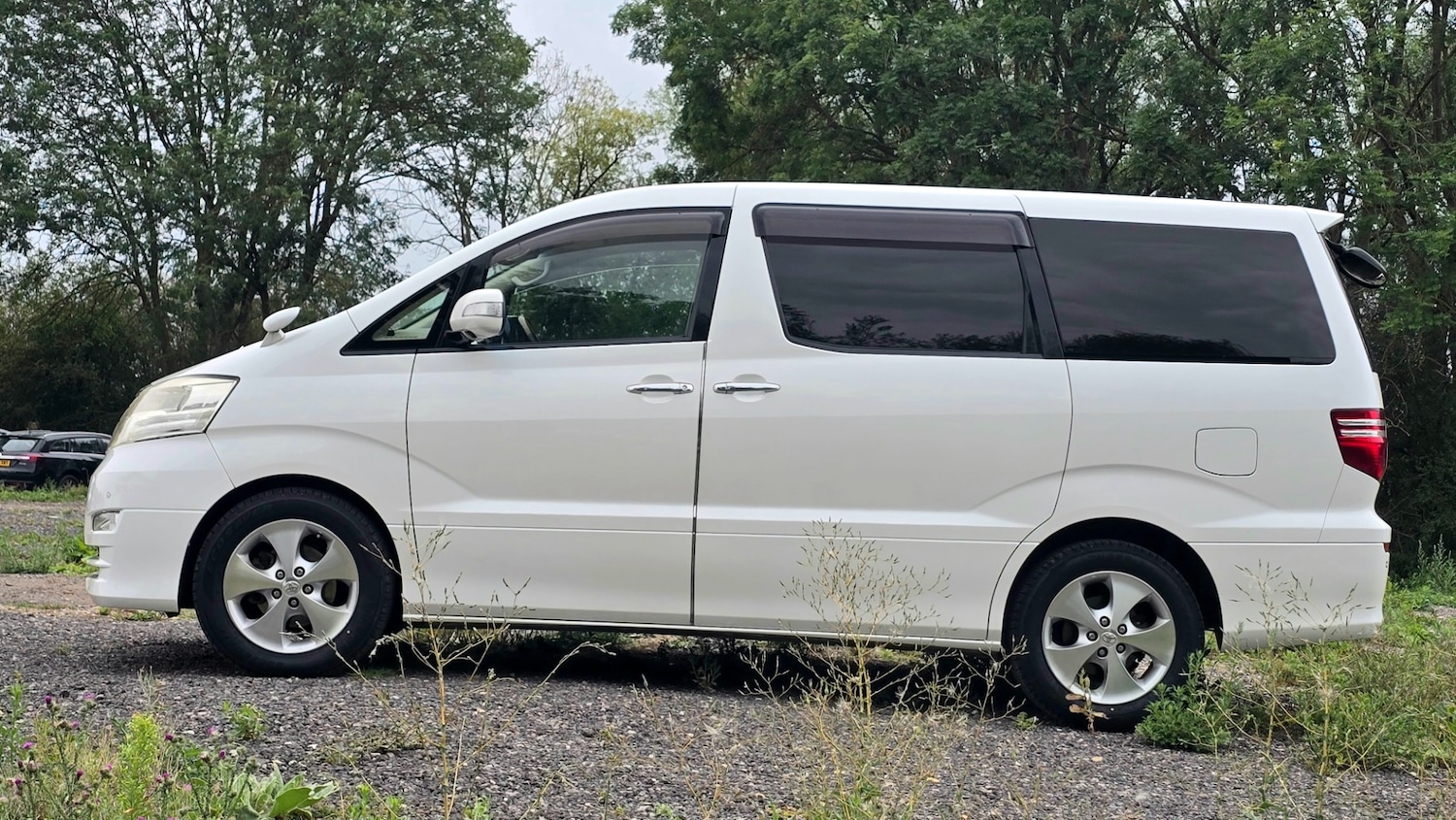 Used Toyota Alphard 2008 for sale - 76089764: Photo 2