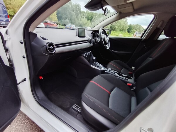 Used Mazda Demio for sale - 75582738: Photo 10