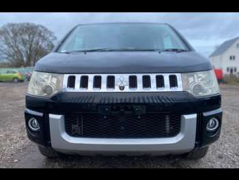 Used Mitsubishi Delica 2011 for sale - 66322661: Photo