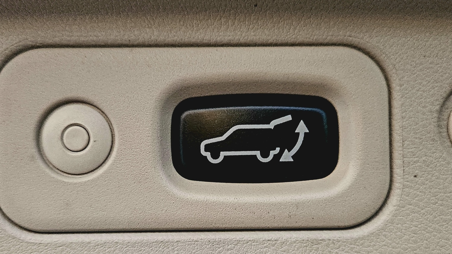 Used Mitsubishi Delica 2010 for sale - 76035817: Photo 11