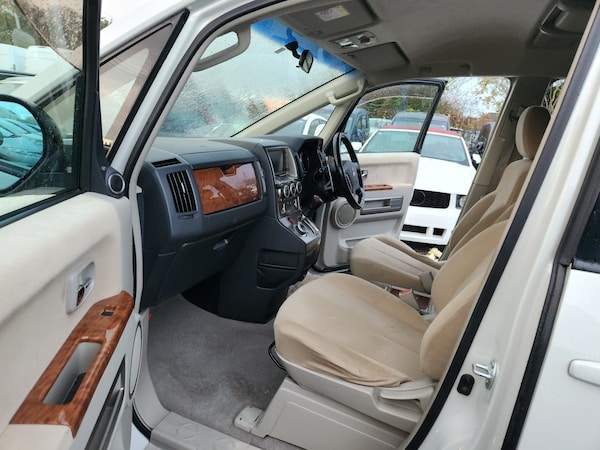 Used Mitsubishi Delica 2010 for sale - 76035817: Photo 13