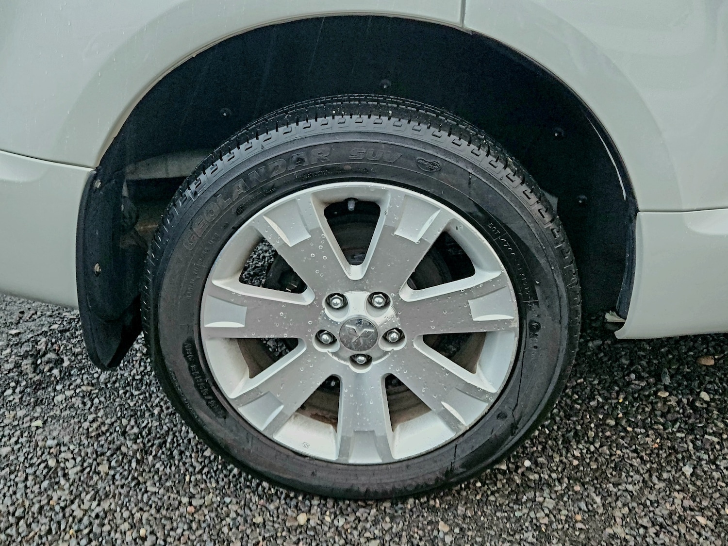 Used Mitsubishi Delica 2010 for sale - 76035817: Photo 24