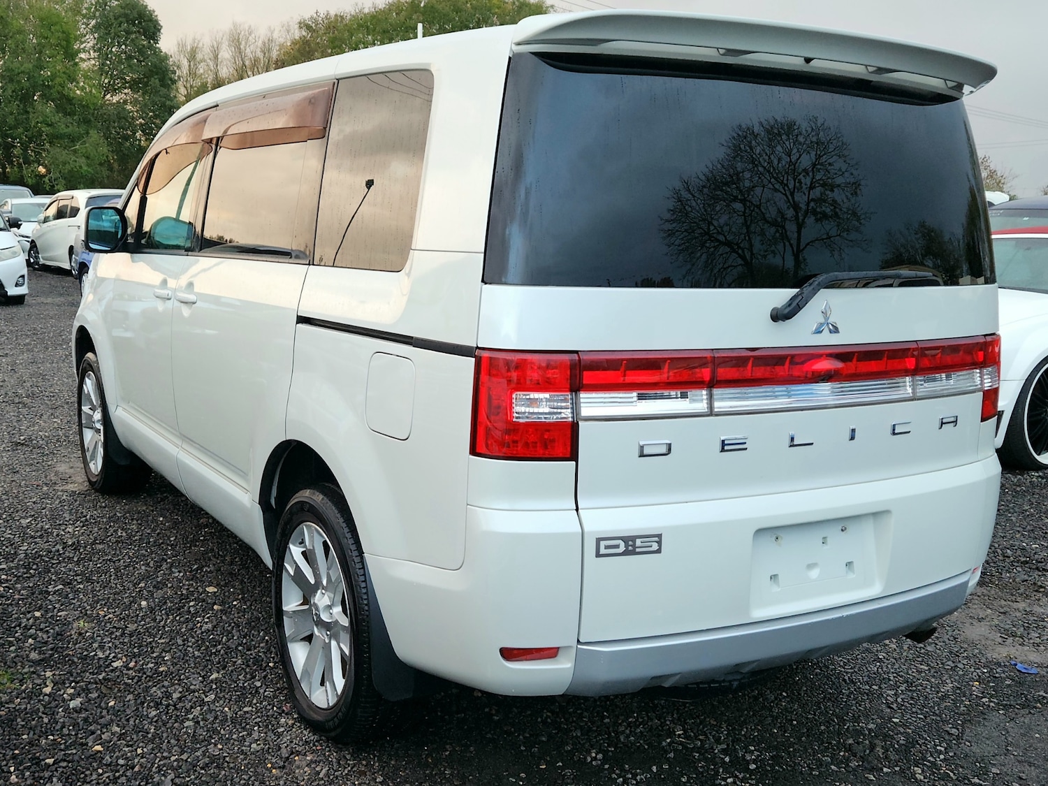 Used Mitsubishi Delica 2010 for sale - 76035817: Photo 6