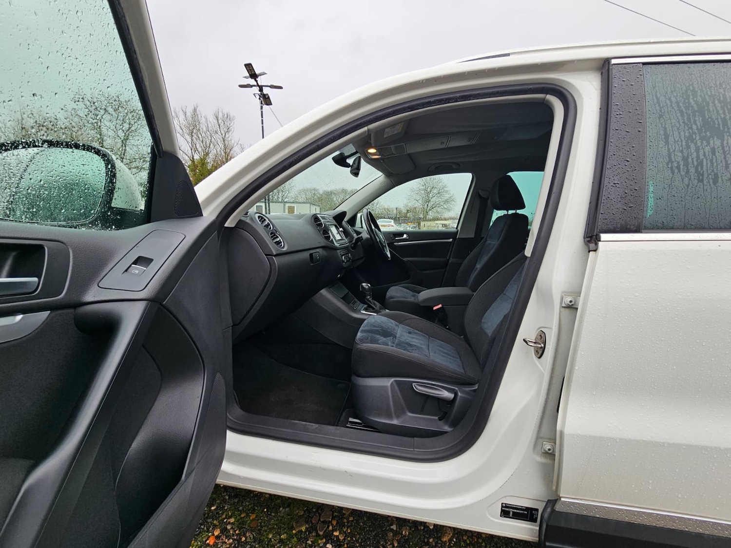 Used Volkswagen Tiguan 2025 for sale - 76969842: Photo 12