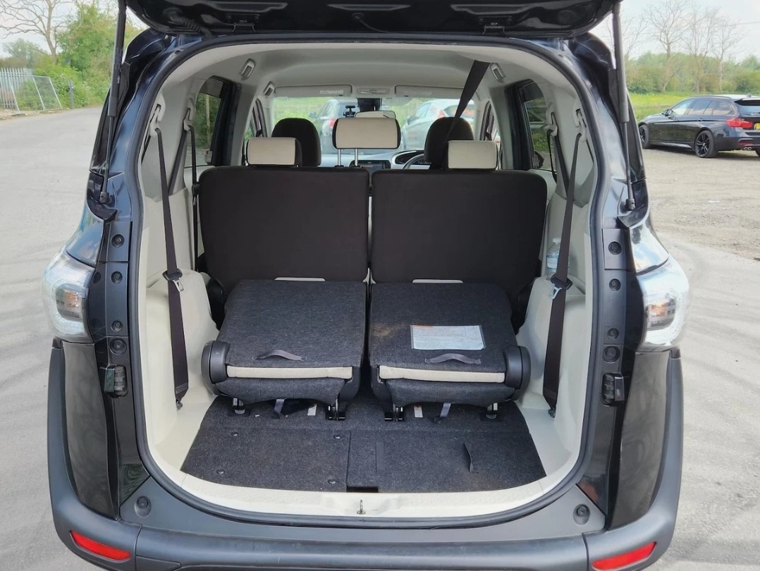 Used Toyota Corolla for sale - 76036007: Photo 12