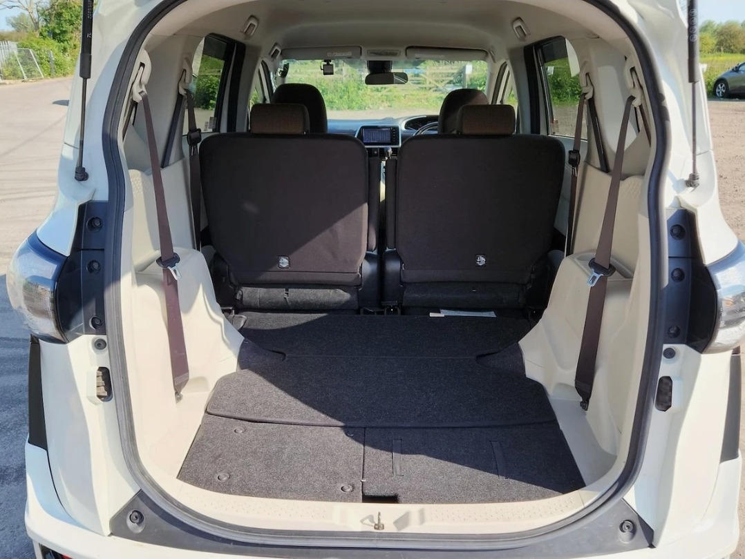 Used Toyota Corolla for sale - 76036007: Photo 13