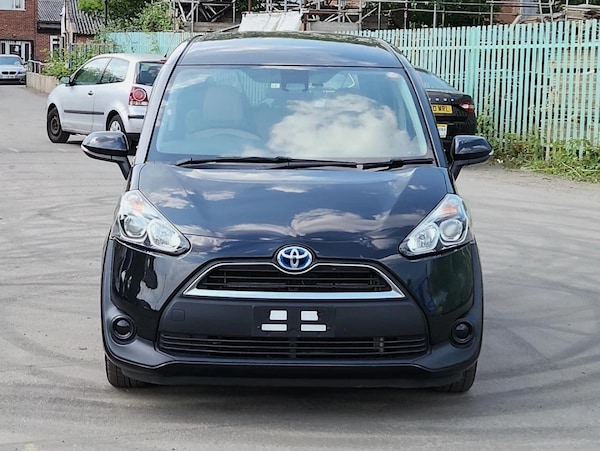 Used Toyota Corolla for sale - 76036007: Photo 2
