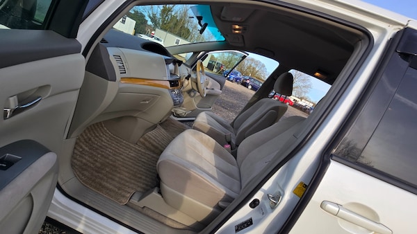 Used Toyota Estima 2019 for sale - 73657370: Photo 13