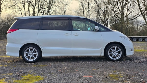 Used Toyota Estima 2019 for sale - 73657370: Photo 3