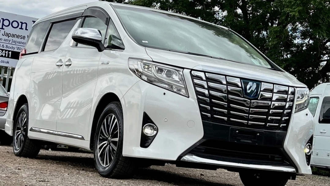 Used Toyota Alphard for sale - 76037250: Photo 1