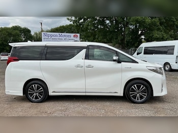Used Toyota Alphard for sale - 76037250: Photo 4