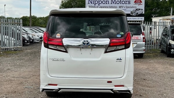 Used Toyota Alphard for sale - 76037250: Photo 7