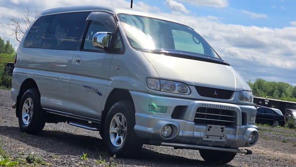 Used Mitsubishi Delica 2005 for sale - 75084310: Photo 1