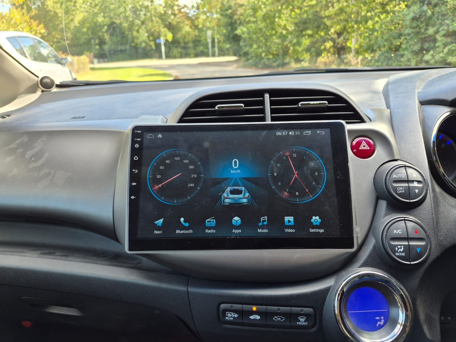 Used Honda Jazz 2012 for sale - 76076512: Photo 17