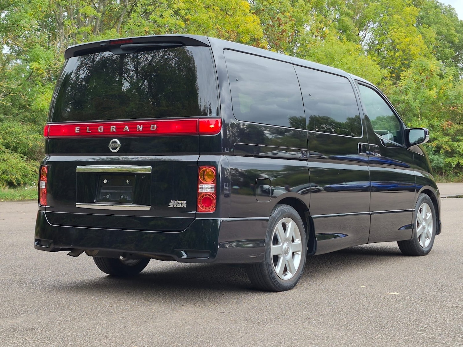 Used Nissan Elgrand 2009 for sale - 76078916: Photo 14