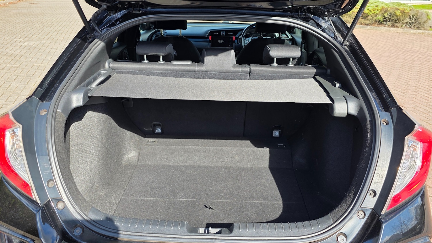 Used Honda Civic 2020 for sale - 77889369: Photo 20