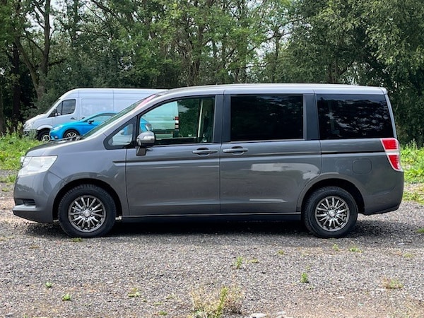 Used Honda Stepwagon for sale - 75468466: Photo 4
