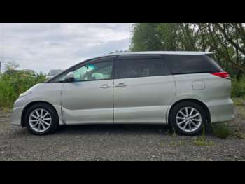 Used Toyota Estima 2010 for sale - 74940767: Photo