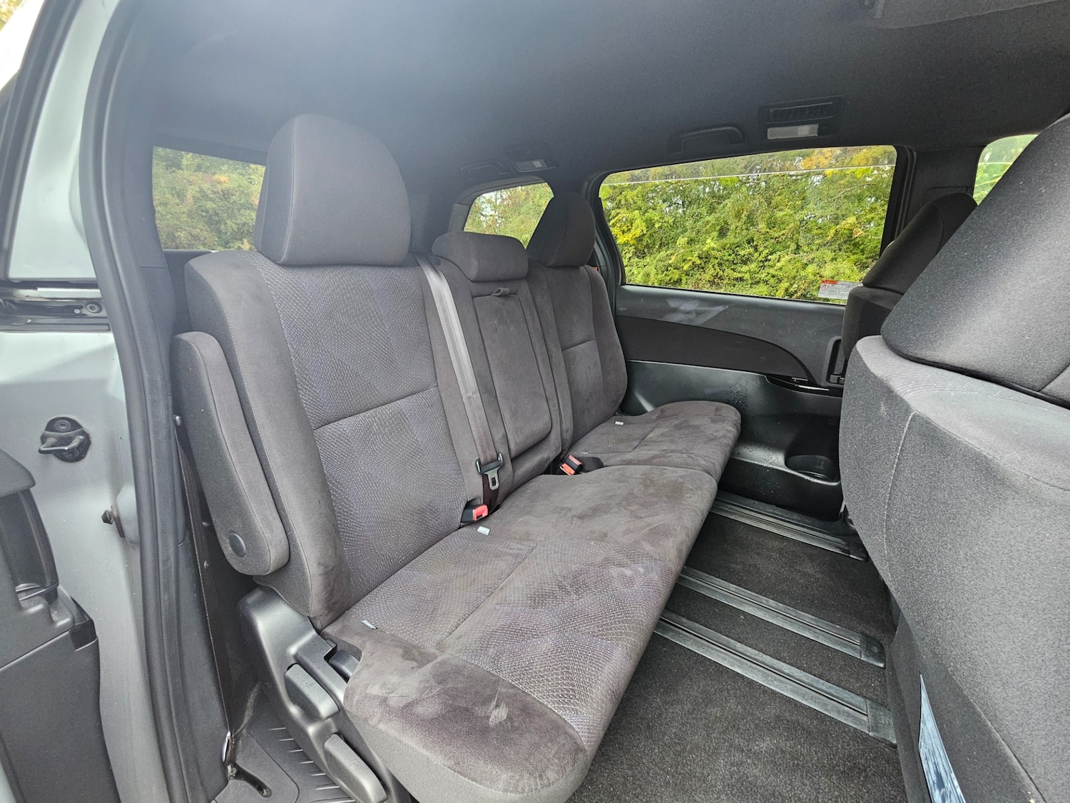 Used Toyota Estima for sale - 76299519: Photo 17