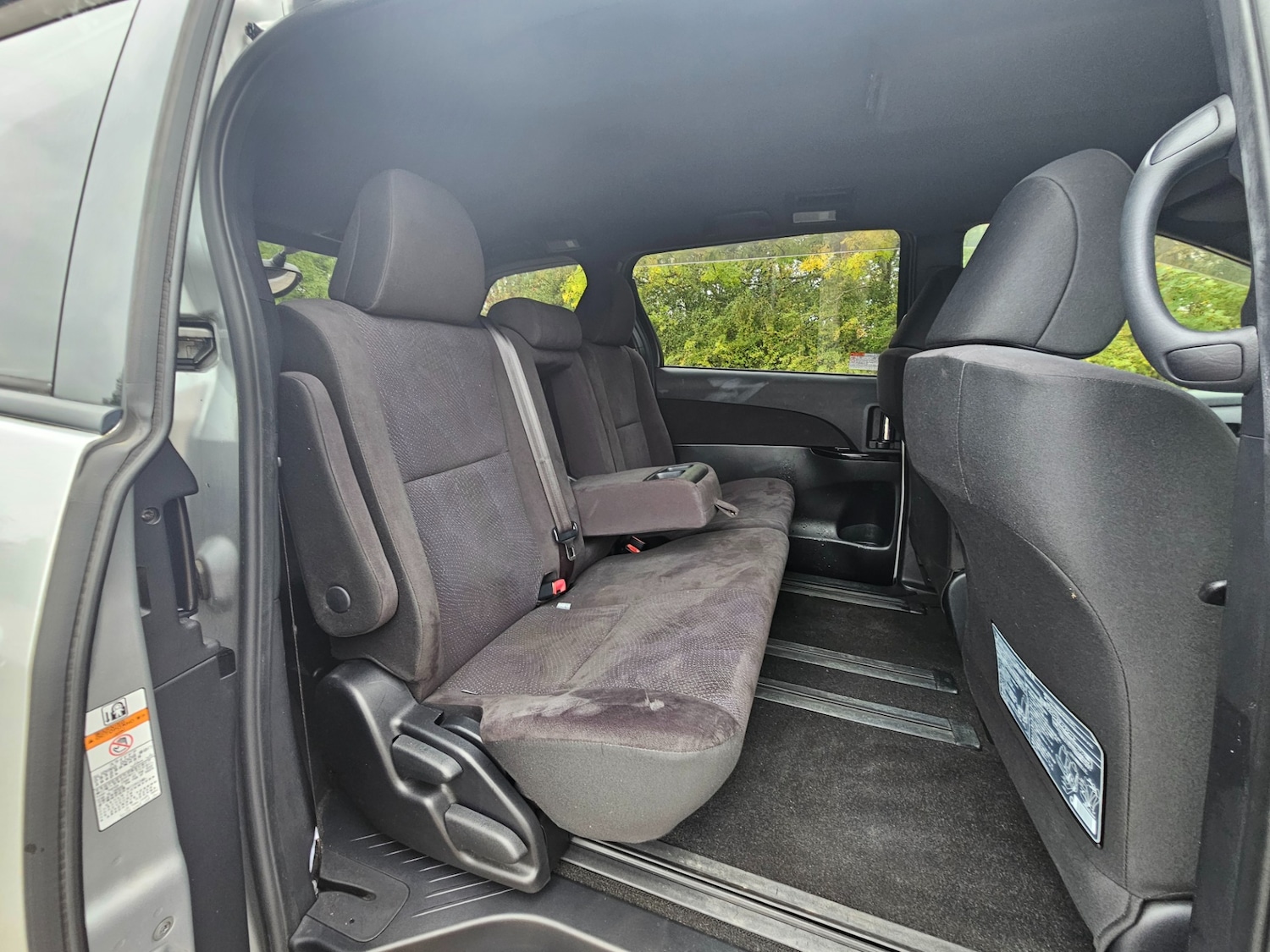 Used Toyota Estima for sale - 76299519: Photo 18