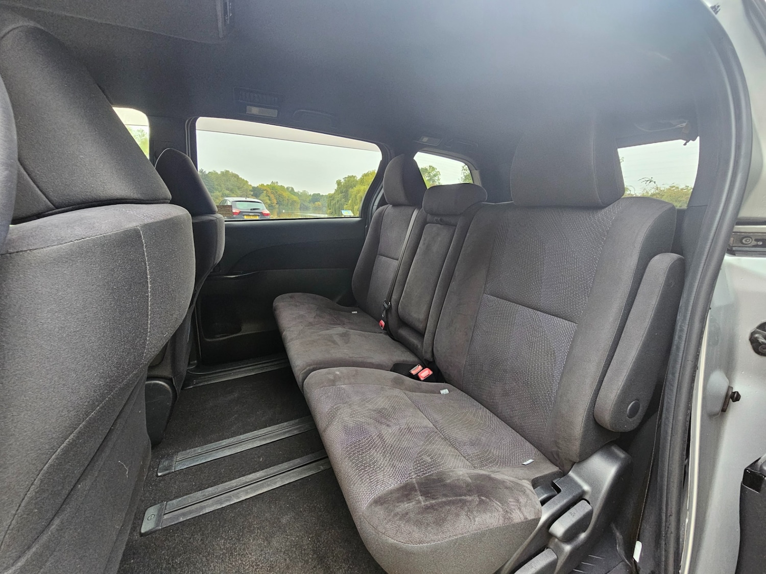 Used Toyota Estima for sale - 76299519: Photo 23