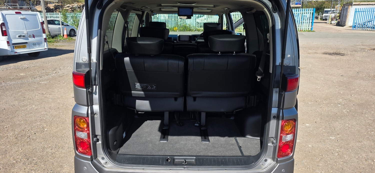 Used Nissan Elgrand 2009 for sale - 78144749: Photo 21