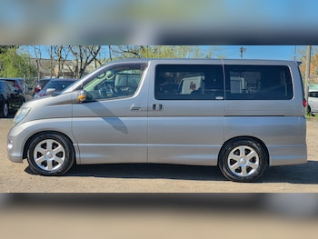 Used Nissan Elgrand 2009 for sale - 78144749: Photo