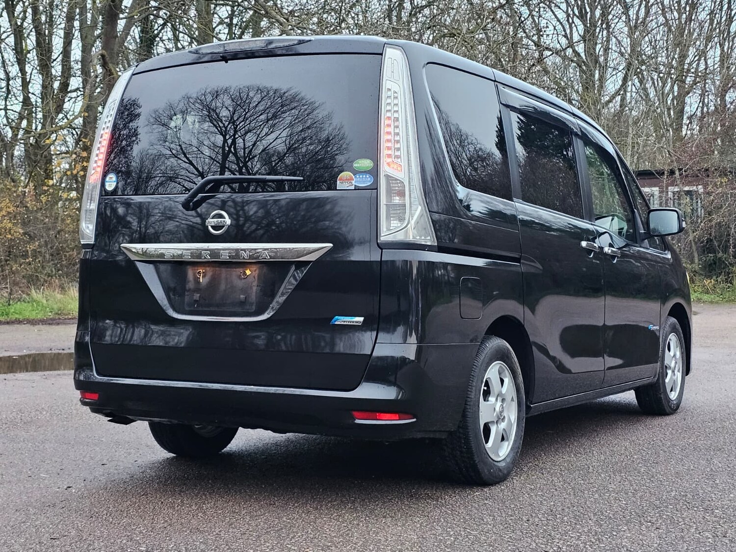 Used Nissan Serena for sale - 76836926: Photo 7