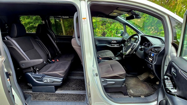 Used Toyota Voxy 2019 for sale - 75680587: Photo 6
