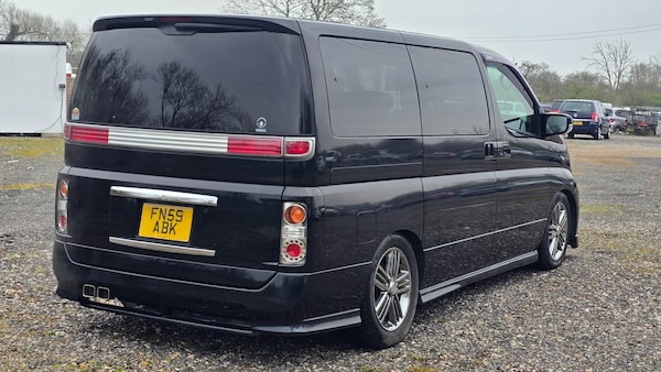 Used Nissan Elgrand 2022 for sale - 74463169: Photo 12