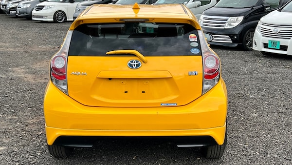 Used Toyota Aqua 2012 for sale - 73263491: Photo 10
