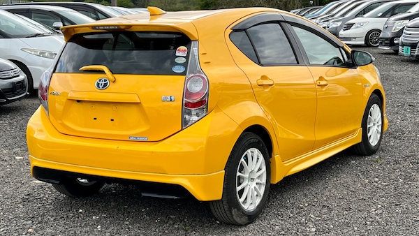 Used Toyota Aqua 2012 for sale - 73263491: Photo 12