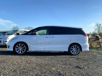 Used Toyota Estima 2011 for sale - 68191771: Photo