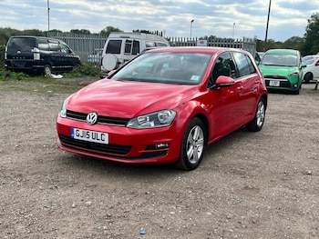 Used Volkswagen Golf 2015 for sale - 75665250: Photo