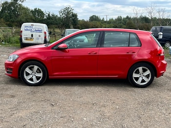 Used Volkswagen Golf 2015 for sale - 75665250: Photo