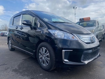 (13) - 1.5 Auto Hybrid 7 Leather Seats ULEZ Free Eco 5-Door