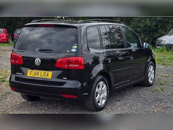Used Volkswagen Touran undefined for sale - 79330006: Photo