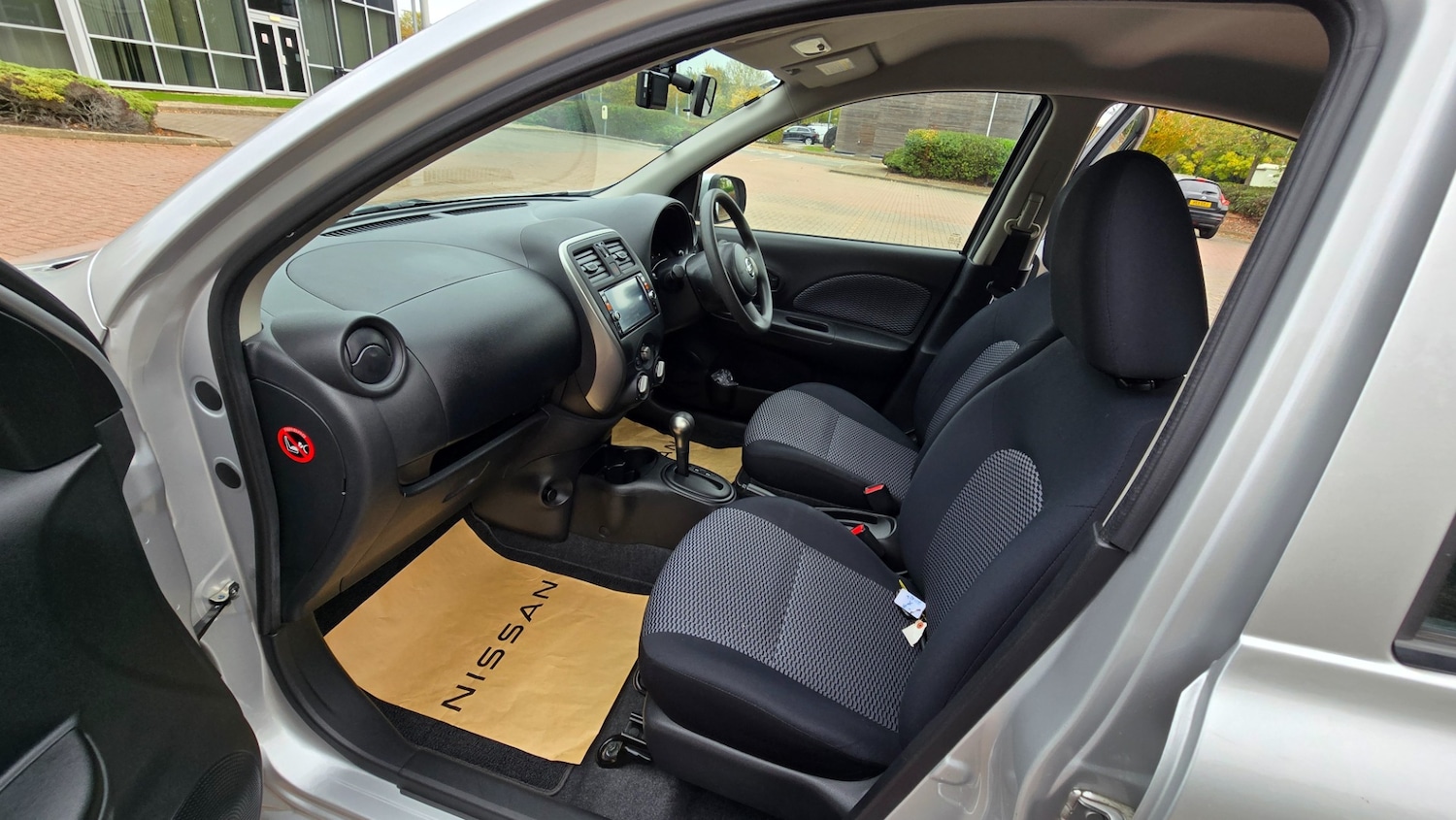 Used Nissan Micra 2015 for sale - 76311109: Photo 12