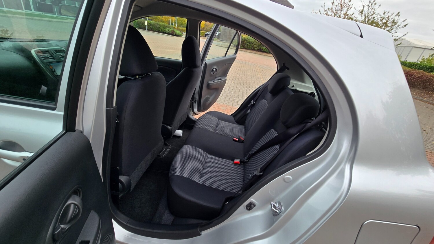 Used Nissan Micra 2015 for sale - 76311109: Photo 13