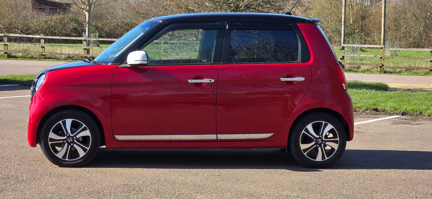 Used Honda N-Box 2014 for sale - 77934119: Photo 2