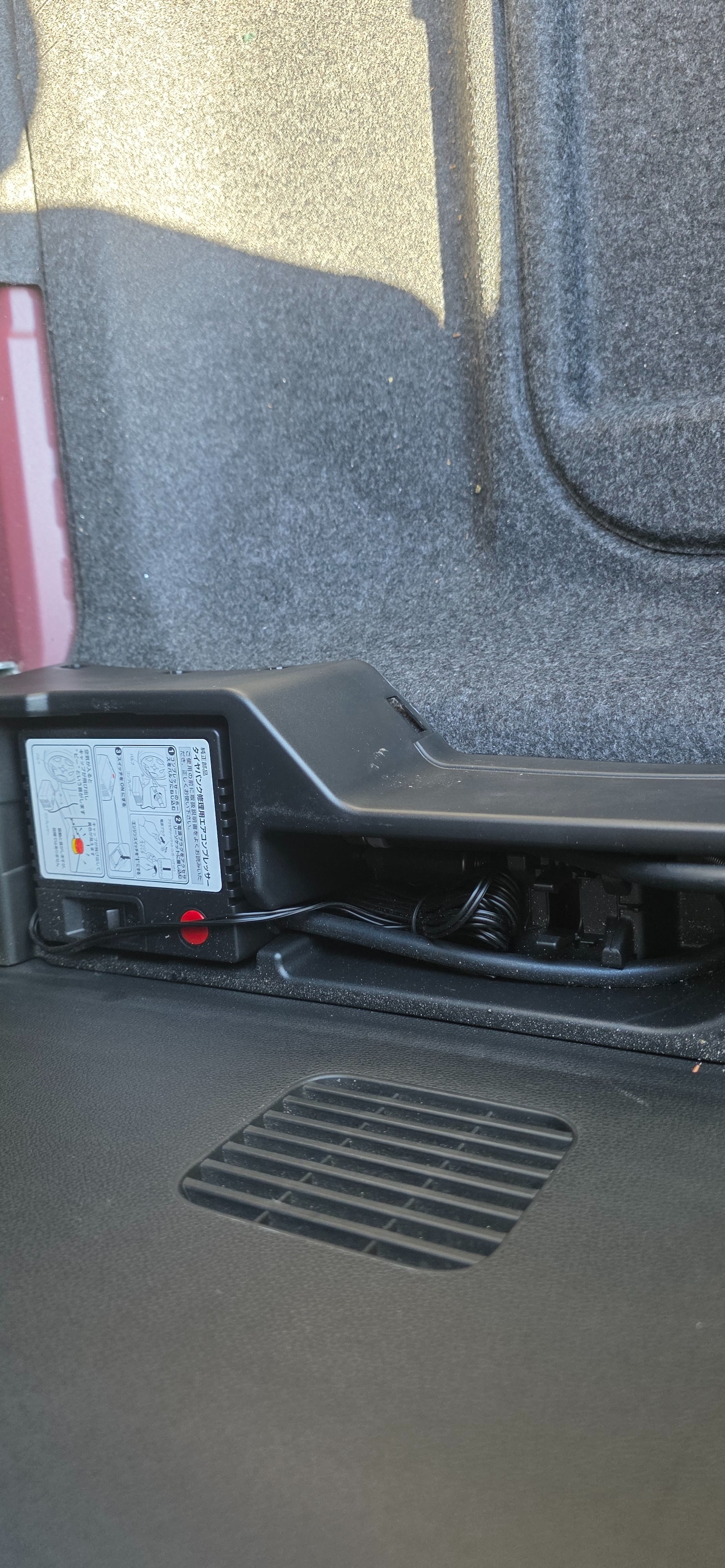 Used Honda N-Box 2014 for sale - 77934119: Photo 22