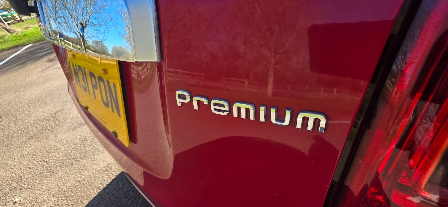 Used Honda N-Box 2014 for sale - 77934119: Photo 32