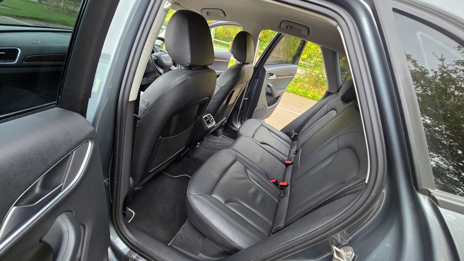 Used Audi Q3 2012 for sale - 76293340: Photo 21