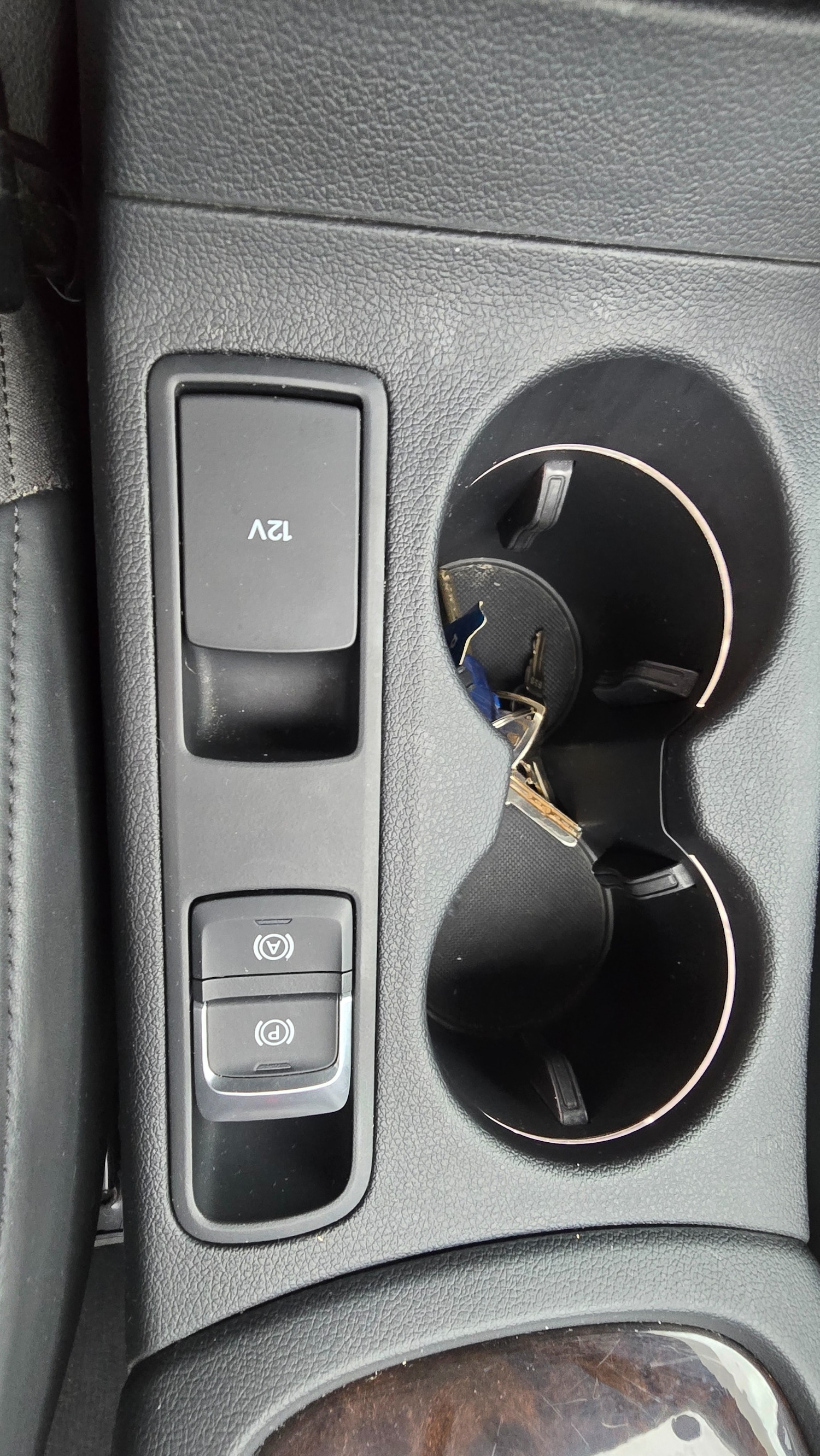 Used Audi Q3 2012 for sale - 76293340: Photo 25