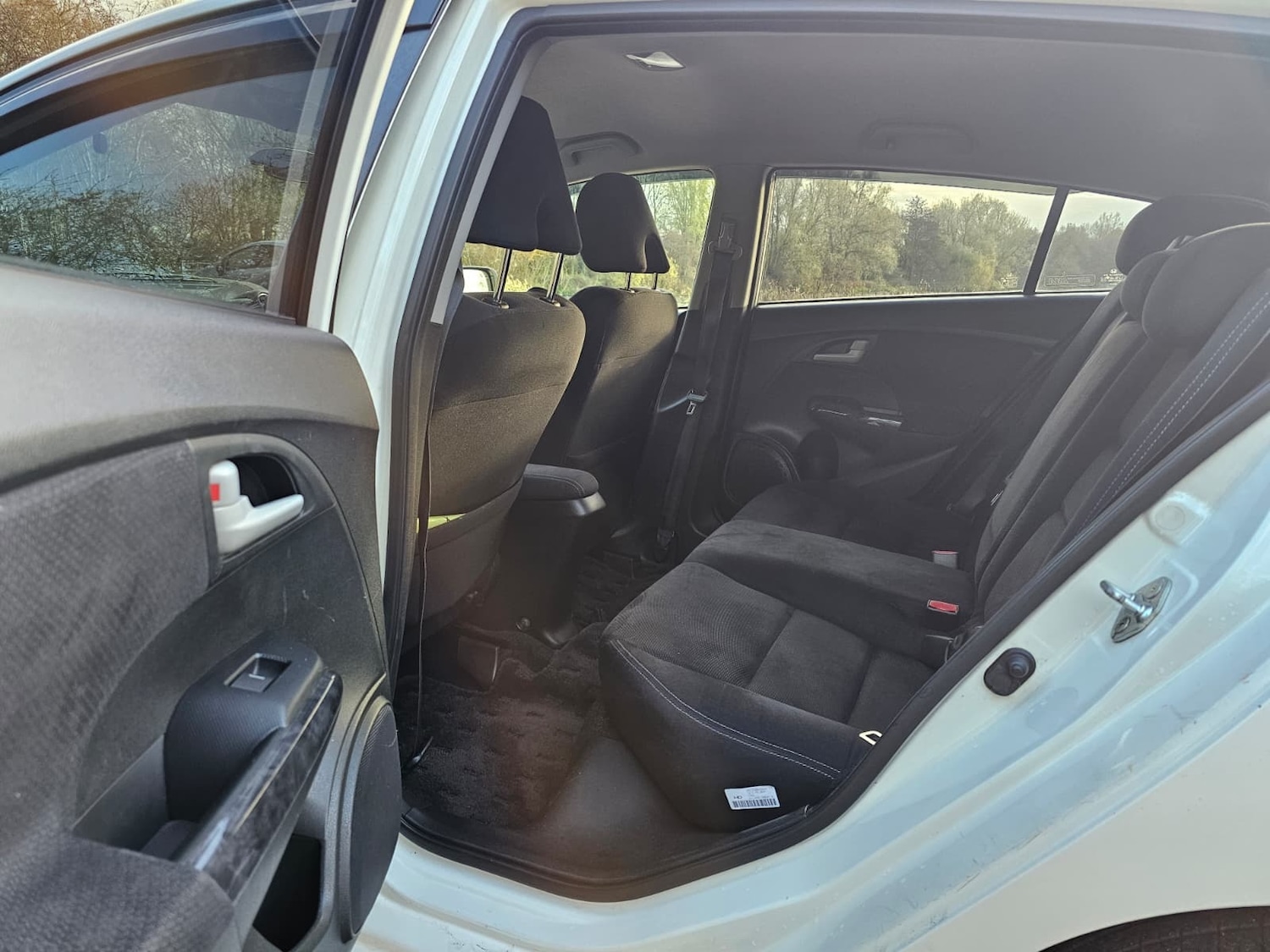 Used Honda Insight for sale - 76613590: Photo 16