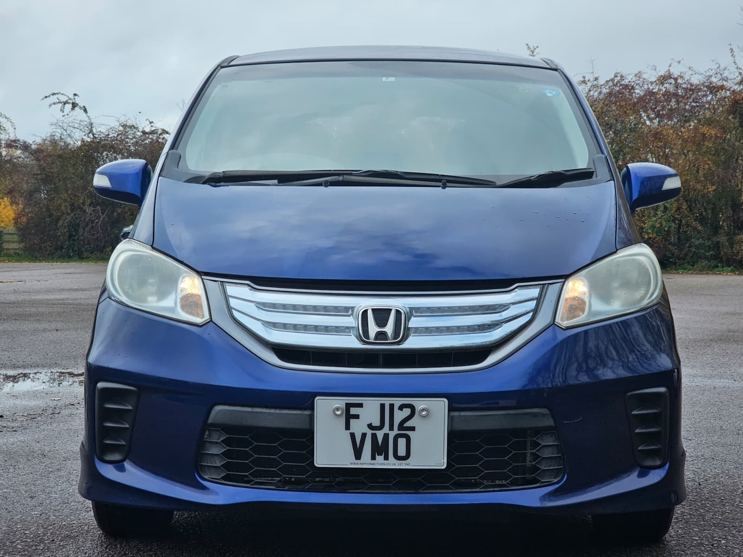 Used Honda Freed for sale - 76504743: Photo 2